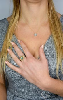 Kolekcja Wiktoriańska - pierścionek złoty z topazem. Złoty pierścionek DIAMENT z topazem z kolekcji wiktoriańskiej. Piękny pierścionek z topazem dla wielbicielki złota. 0,23 ct (3).JPG